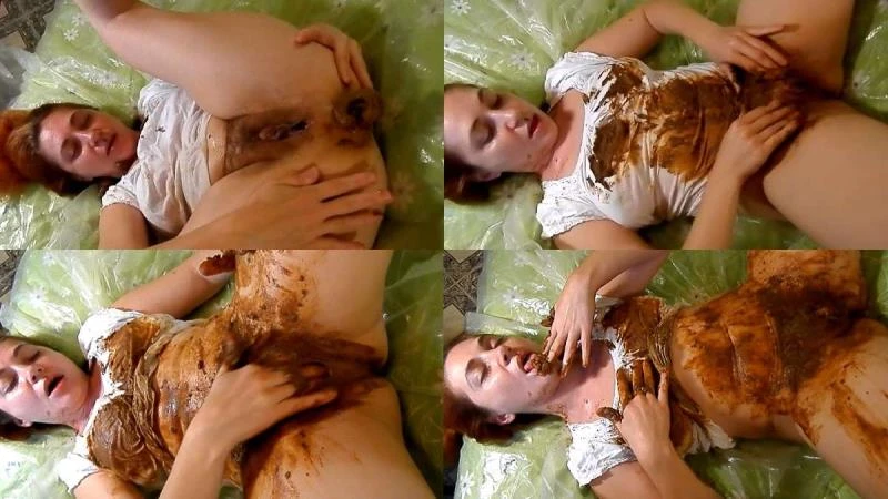 Cute woman shitting big turd. (BFSpec-112) Japanese Girls - (2022/FullHD)